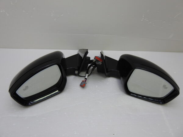 Evoque Mirror - L-R - (14-20)