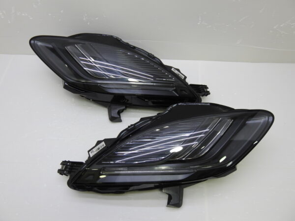 Jaguar F-type Premium HeadLights L-R (18 - 20)