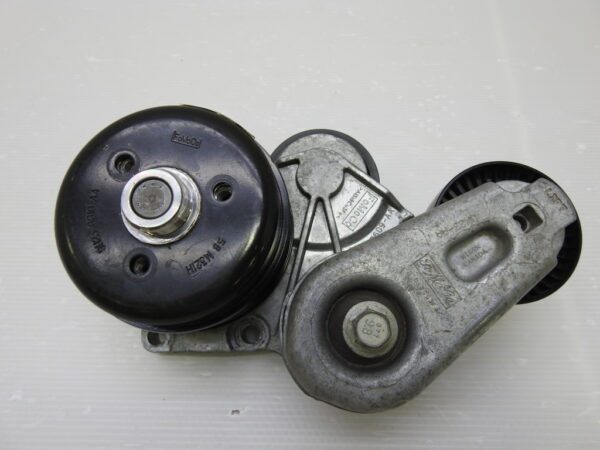 Vogue, Sport & Jaguar -Tensioner Pulley Belt - ( 14 - 20)